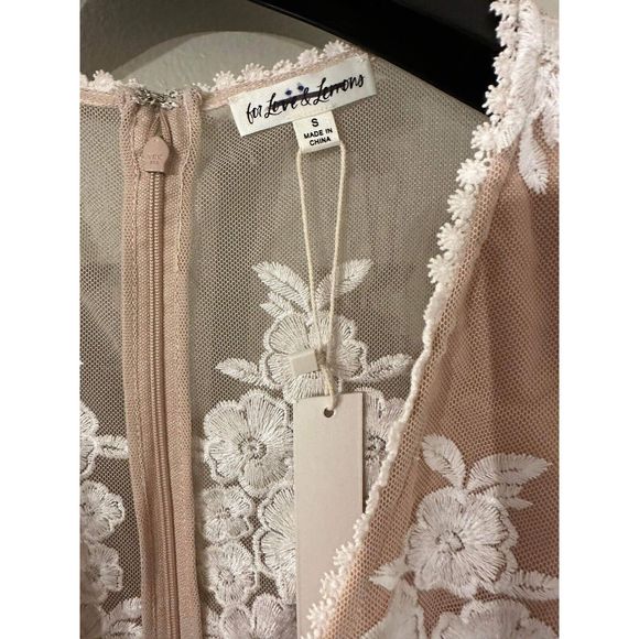 New Free People x For love Lemons Temecula Embroidered Lace Jumpsuit Size Small - Picture 5 of 6